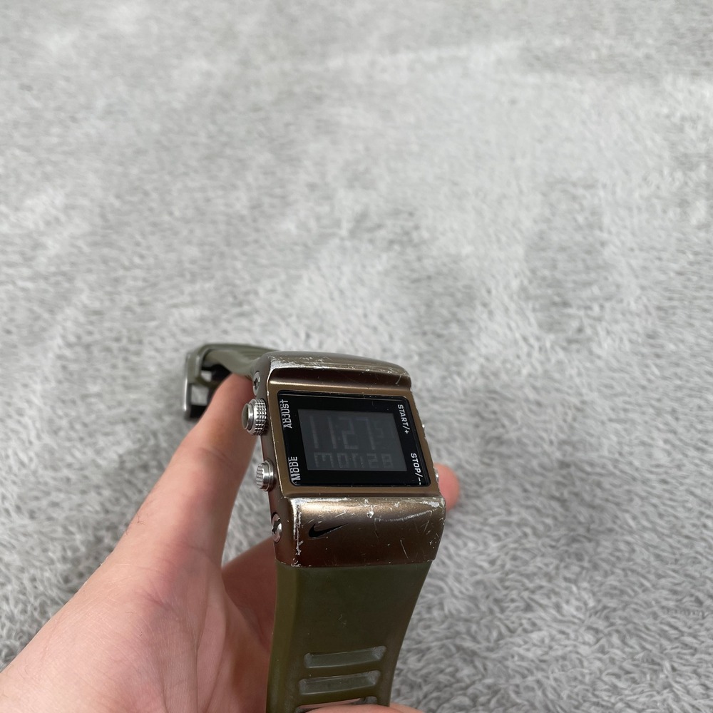 Vintage Nike Sledge Mettle Press WC0038 Digital Watch Olive Green Y2K 100M